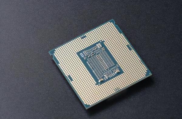 电脑CPU四核和8核心差距在哪？该怎么选？一文全看懂建议收藏