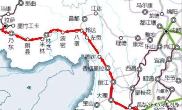 又一条天路正在建设，川藏铁路意义非凡，预计2026年全线通车