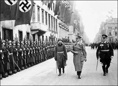 战争狂人希特勒为什么要对犹太人发动种**绝计划